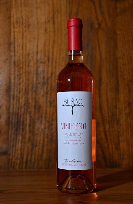 Rose Vinifera Trnjak, Podrumi obitelji Sušac
