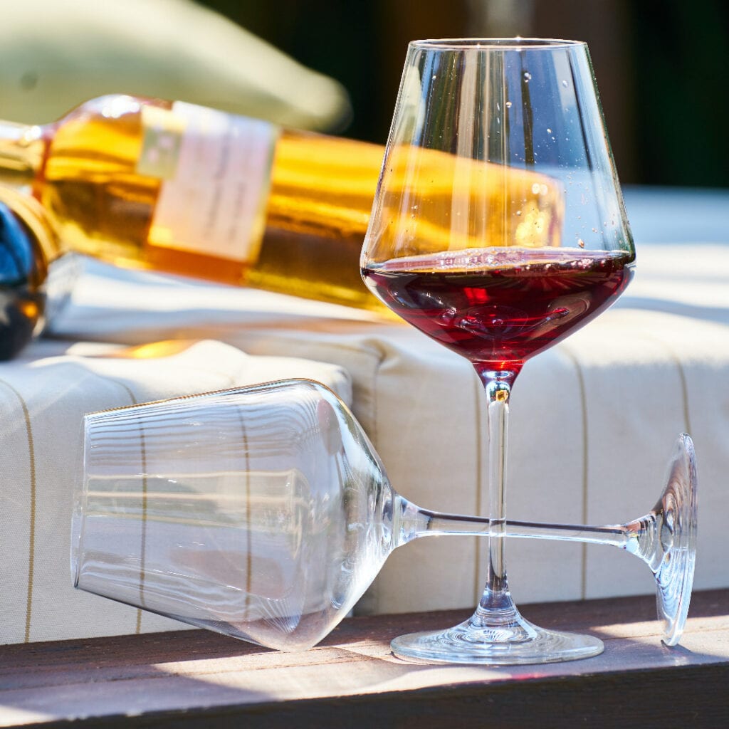 Test ukusa jeftinog i skupog vina (7 dolara prema 75 dolara)